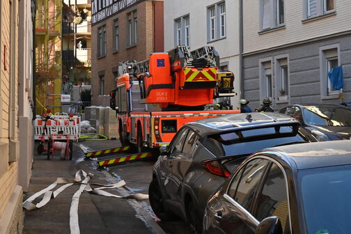 Dachstuhlbrand in leerstehendem Gebäude