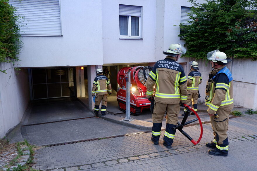 Kleinbrand in Tiefgarage