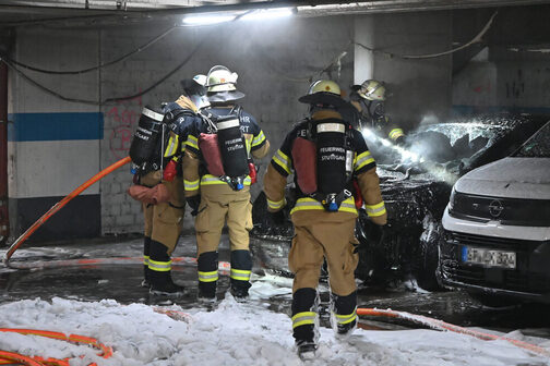 PKW Brand in Tiefgarage