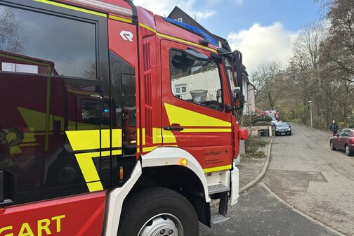 Brand in Mehrfamilienhaus in Stuttgart-Hedelfingen