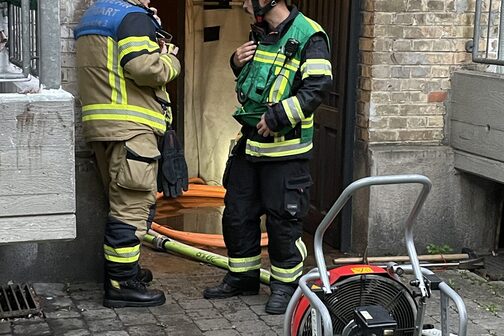 Kellerbrand in Mehrfamilienhaus
